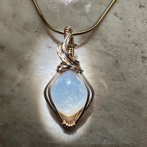 artifice jewelry Jewelry - 14k Gold Fill Cats Eye Moonstone Necklace Pendant
